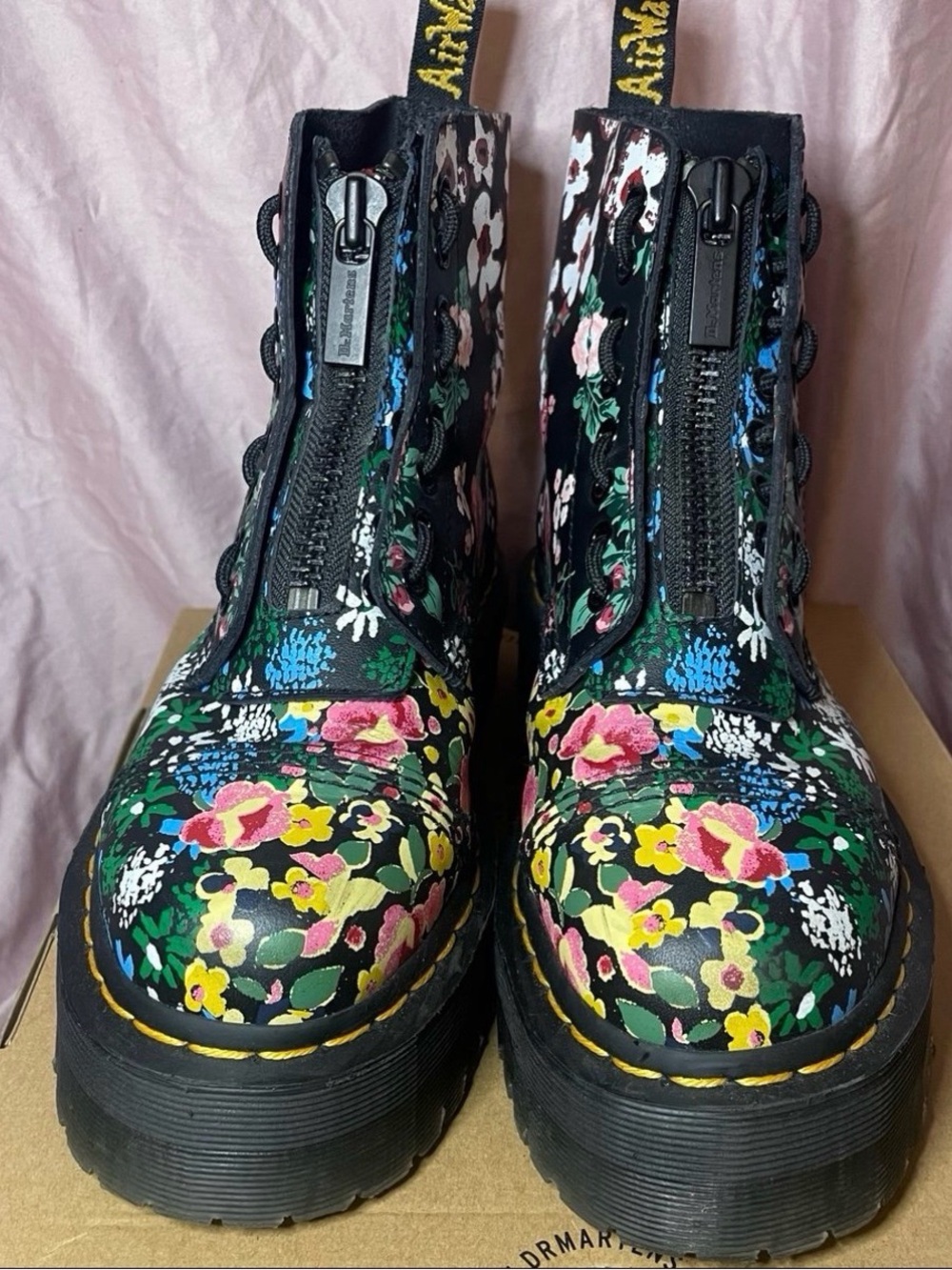 Dr. Martens Sinclair Black Floral Platform Boots 7W - Picture 4 of 4